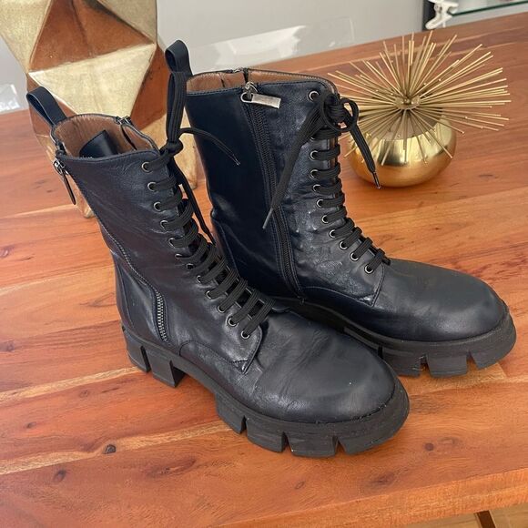 Beautiful Italian boots - Picture 6 of 6